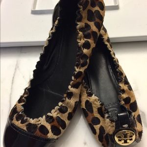 Tory Burch Animal Print Flat Shoes Size 7 1/2